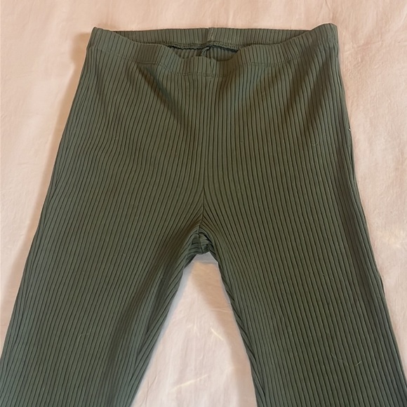 AERIE Kick-It Ribbed High-Waisted Super Flare Pants - Picture 4 of 5